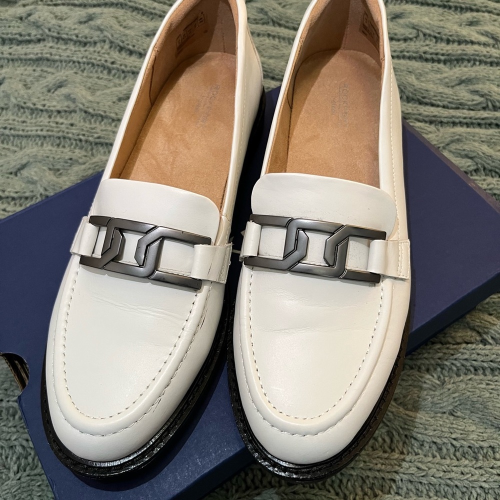 Elegant White Loafers with Pewter Accent